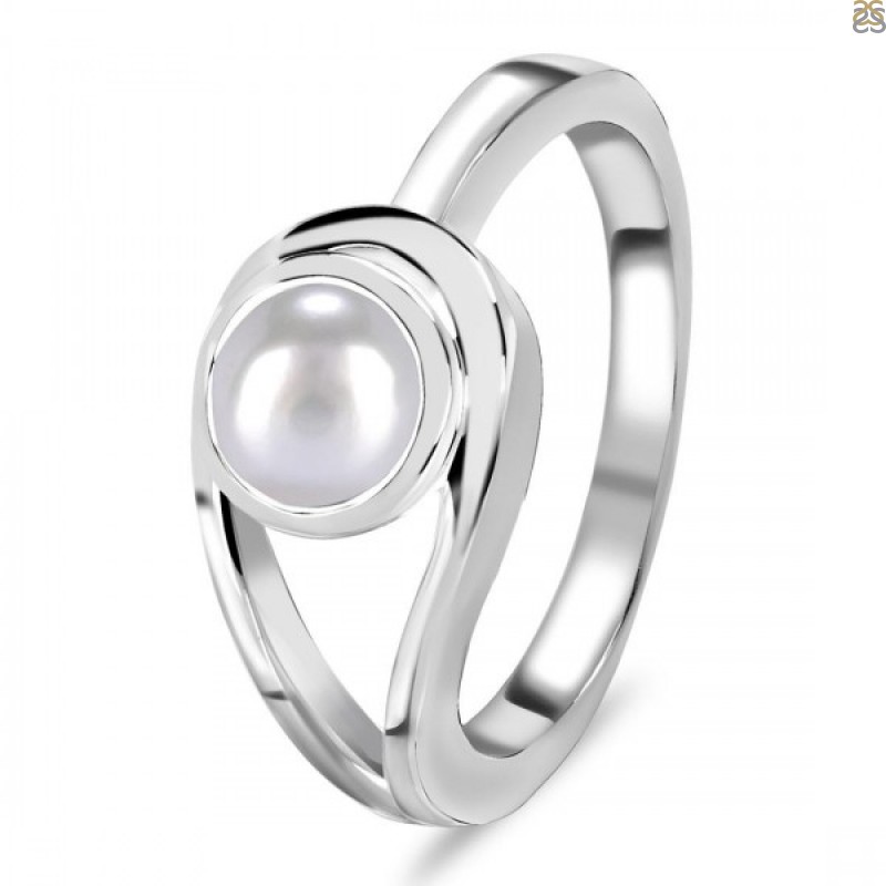 Sterling Silver and Pearl Cocktail Ring - Cloud Princess | NOVICA