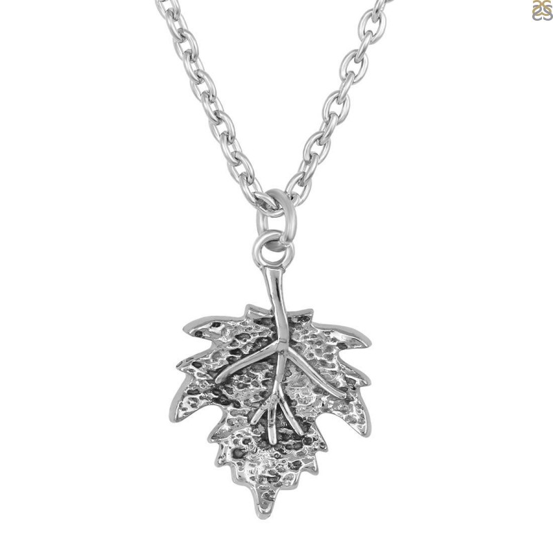 Japanese Maple Leaf Necklace- Green Gold – Artisan Outlet LLC